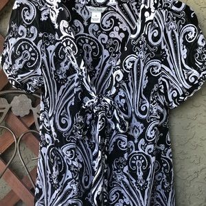 white house black market blouse bow short sleeve button down Excellent Condition